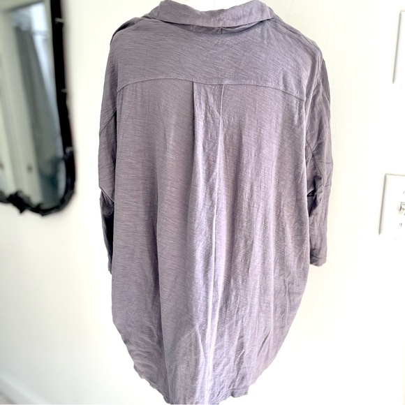 James Perse Light Grey Oversized button Down - Picture 3 of 6